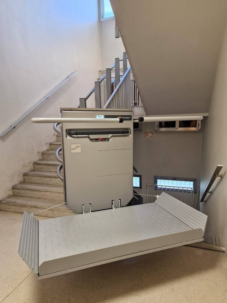 Plateforme élévatrice - AMS86