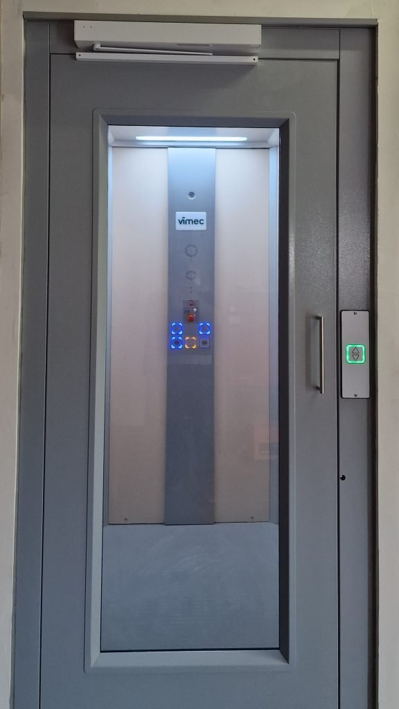 Ascenseur privatif - AMS86